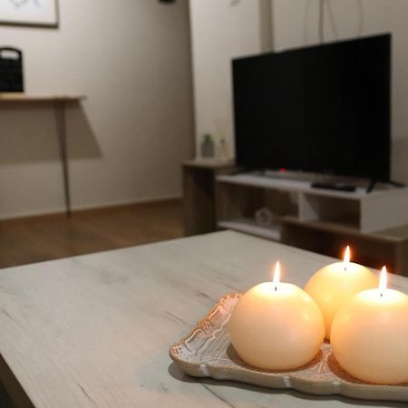Nikis Apartment Larissa Buitenkant foto